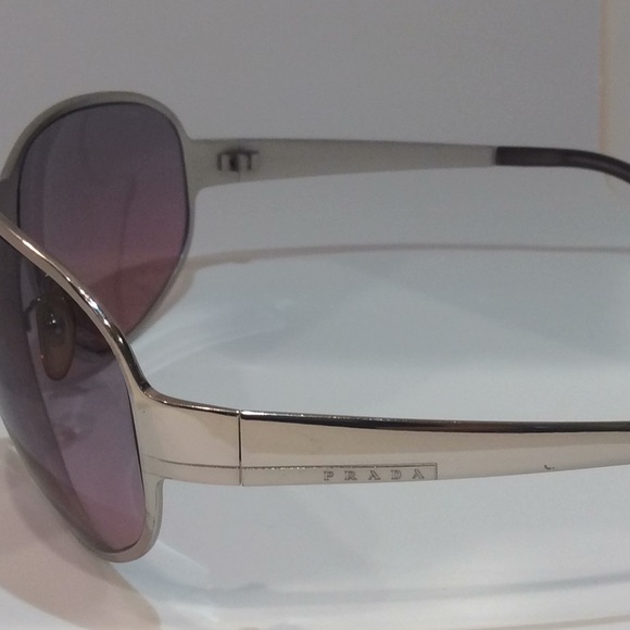 Prada Sunglasses - Picture 5 of 8
